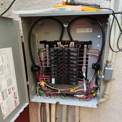 Panels And Circuit Breakers Service Woodland Hills CA Results 1