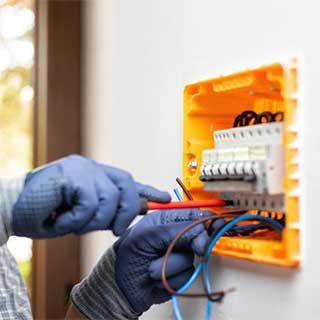 Top Electrician Beverly Hills